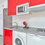 Boutique 202 Deluxe *