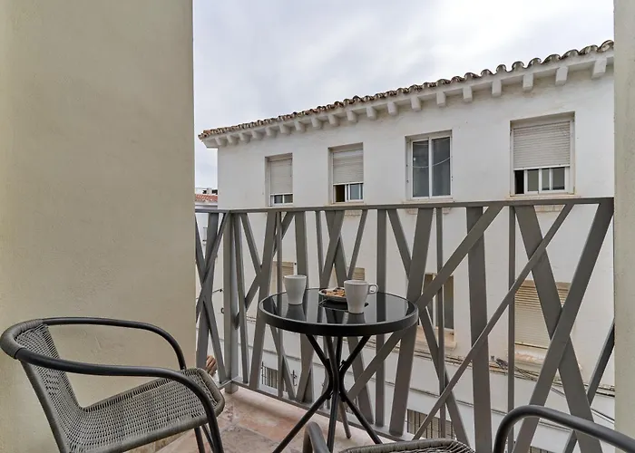 Boutique 202 Deluxe *